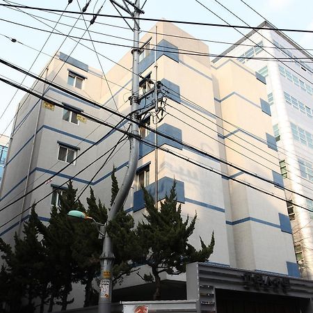 Prince Hotel Seoul Exterior photo