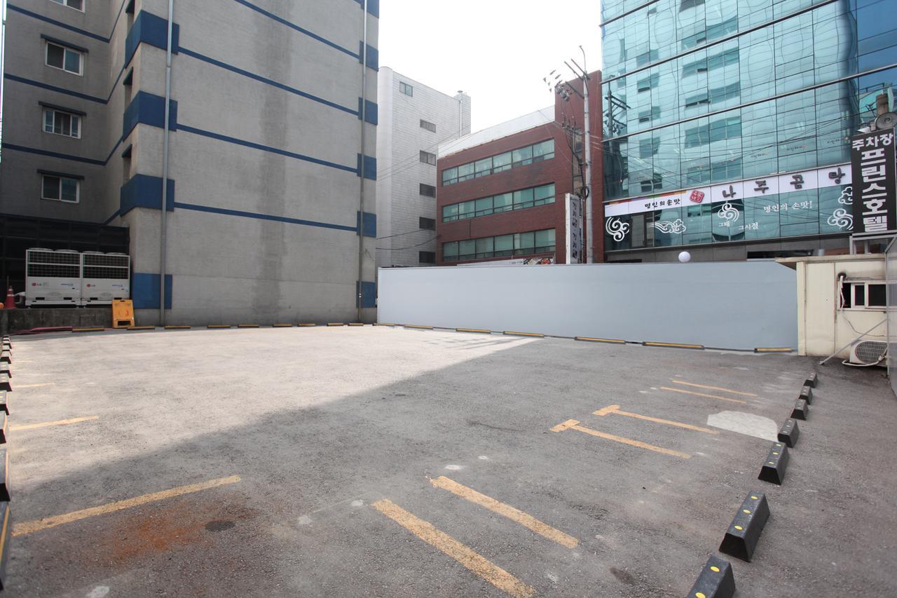 Prince Hotel Seoul Exterior photo